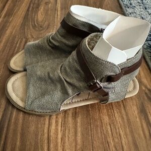 Gray and Brown Open-Toe Sandals